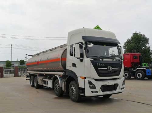25.2方東風(fēng)天龍前四后八鋁合金運(yùn)油車(chē)