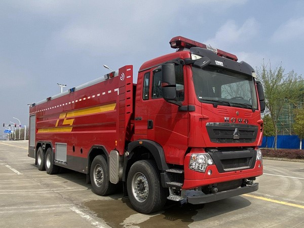 CSC5430GXFSG240/Z6型水罐消防車