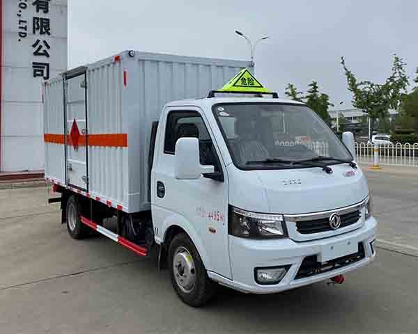 CSC5045XRQ6型易燃氣體廂式運輸車